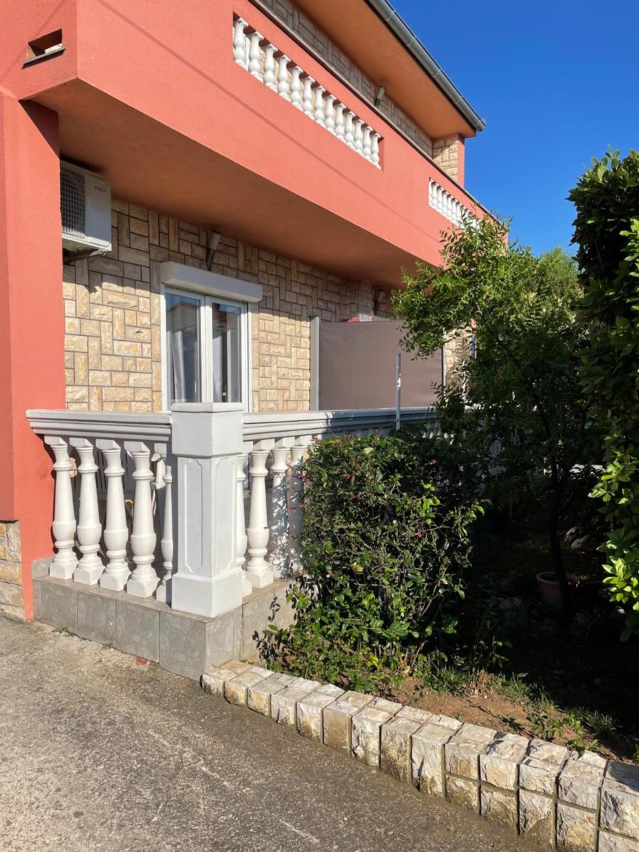 Apartment & Apartment Studio Deželjin - Housity