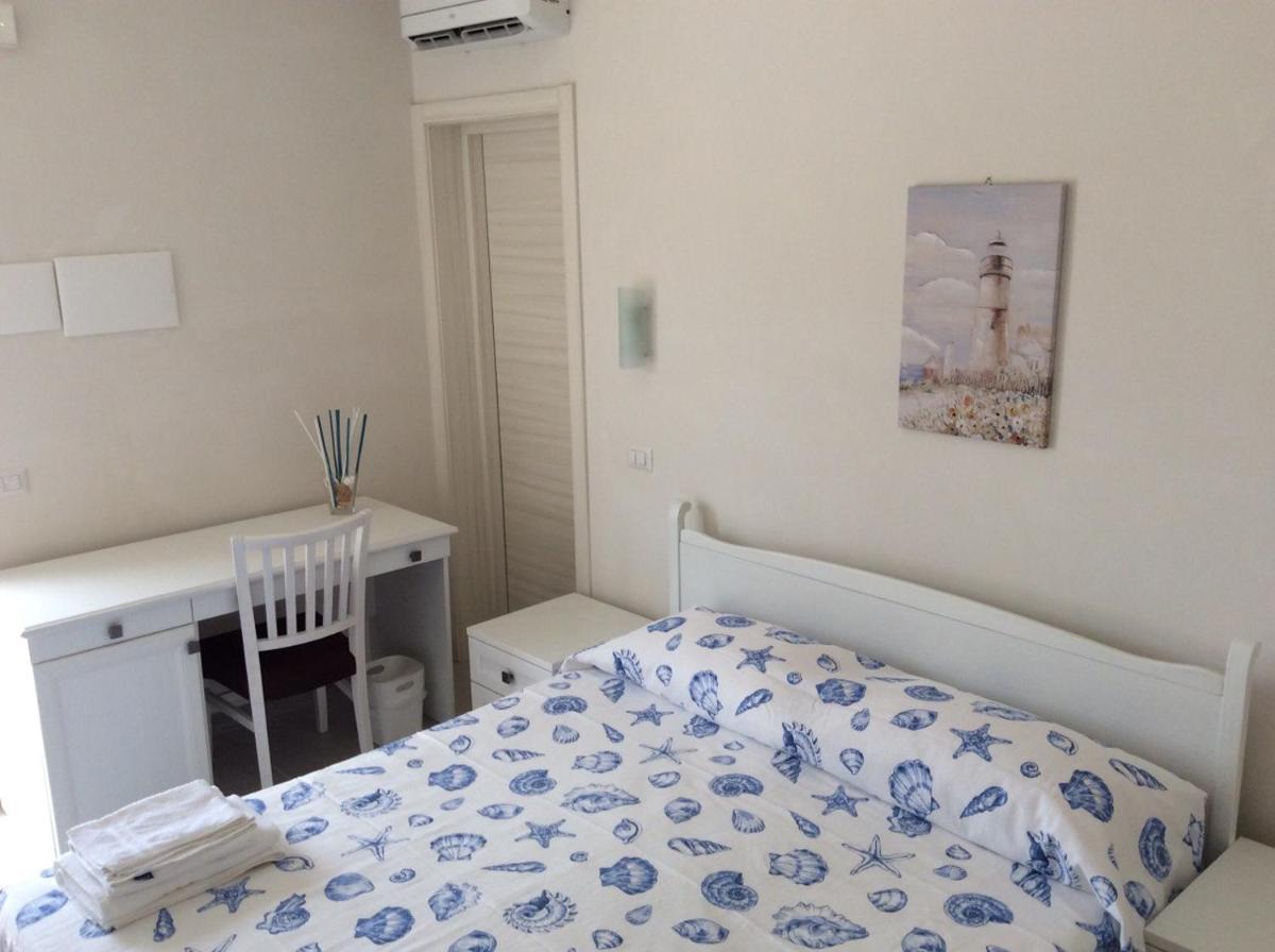 B&B Il Sorriso di Monica - Housity