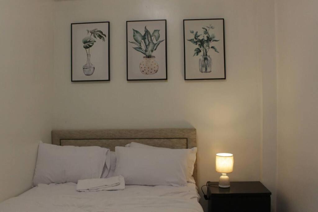 Suitetrails - A2J Executive 1BR Business Suite Near UP Los Baños