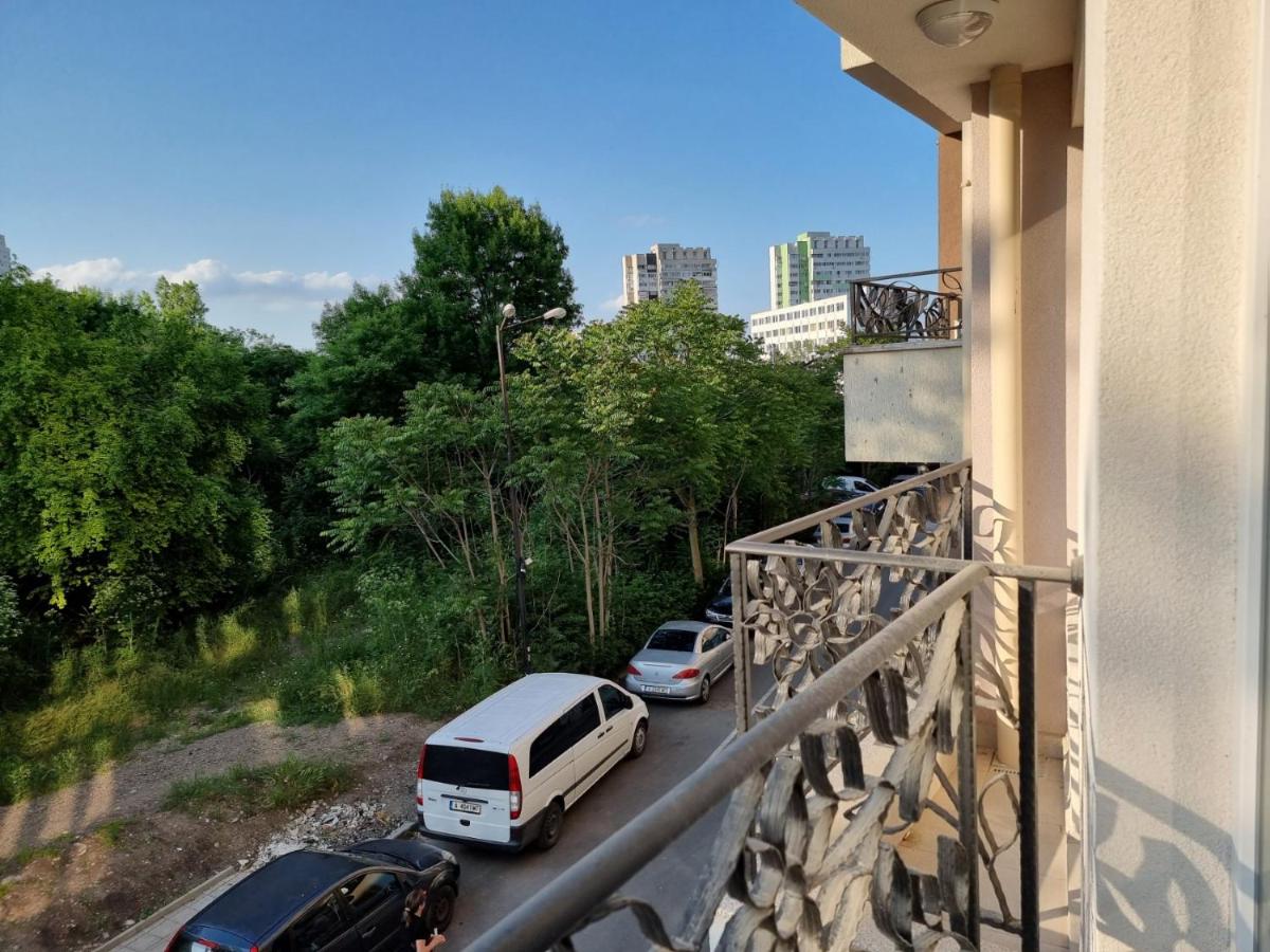 Luxury Pets Friendly Studio - Perla - Housity