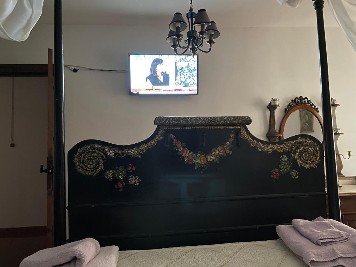 suitesMagistral bed and Breakfast - Housity