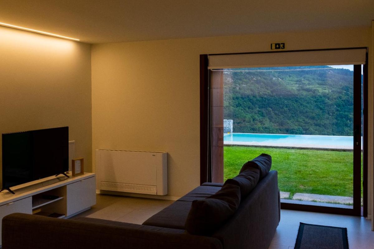 Carvalheira Country House - Gerês - Housity