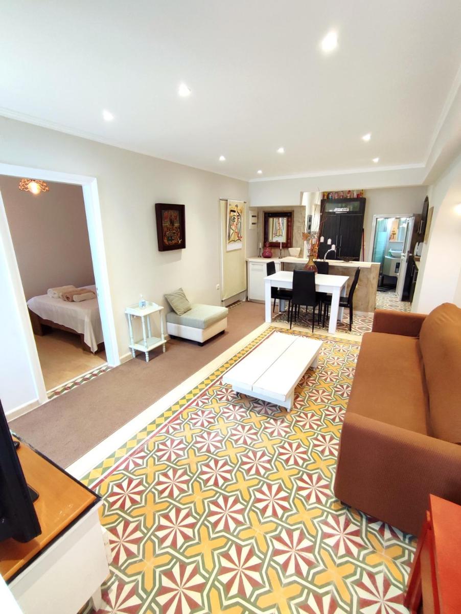 Garitsa Elegant Apartment - Housity