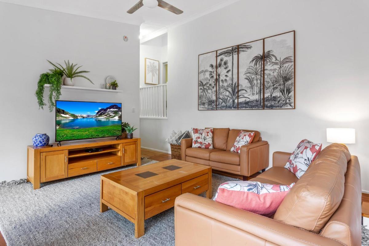 Tree House Toowoomba - Peace & Quiet in tree tops - Housity