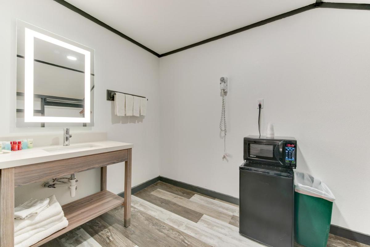 Dolores Mountain Inn - Housity