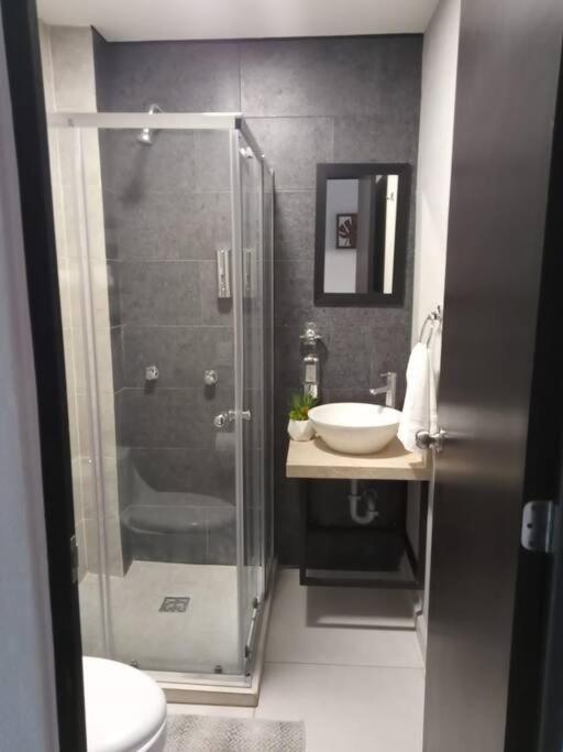 LOFT HERMOSO CON ALBERCA Y MUY CERCA DE LA PLAYA - Housity