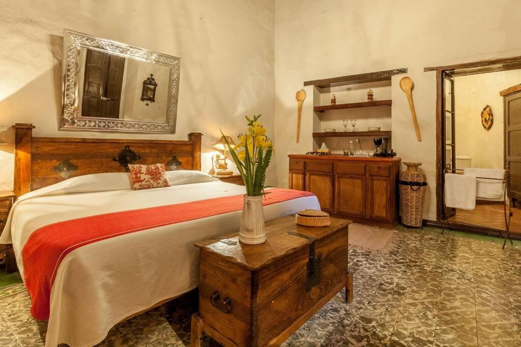 Casa Colonial Grande y Céntrico - Housity