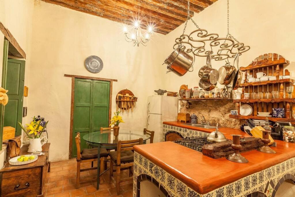Casa Colonial Grande y Céntrico - Housity