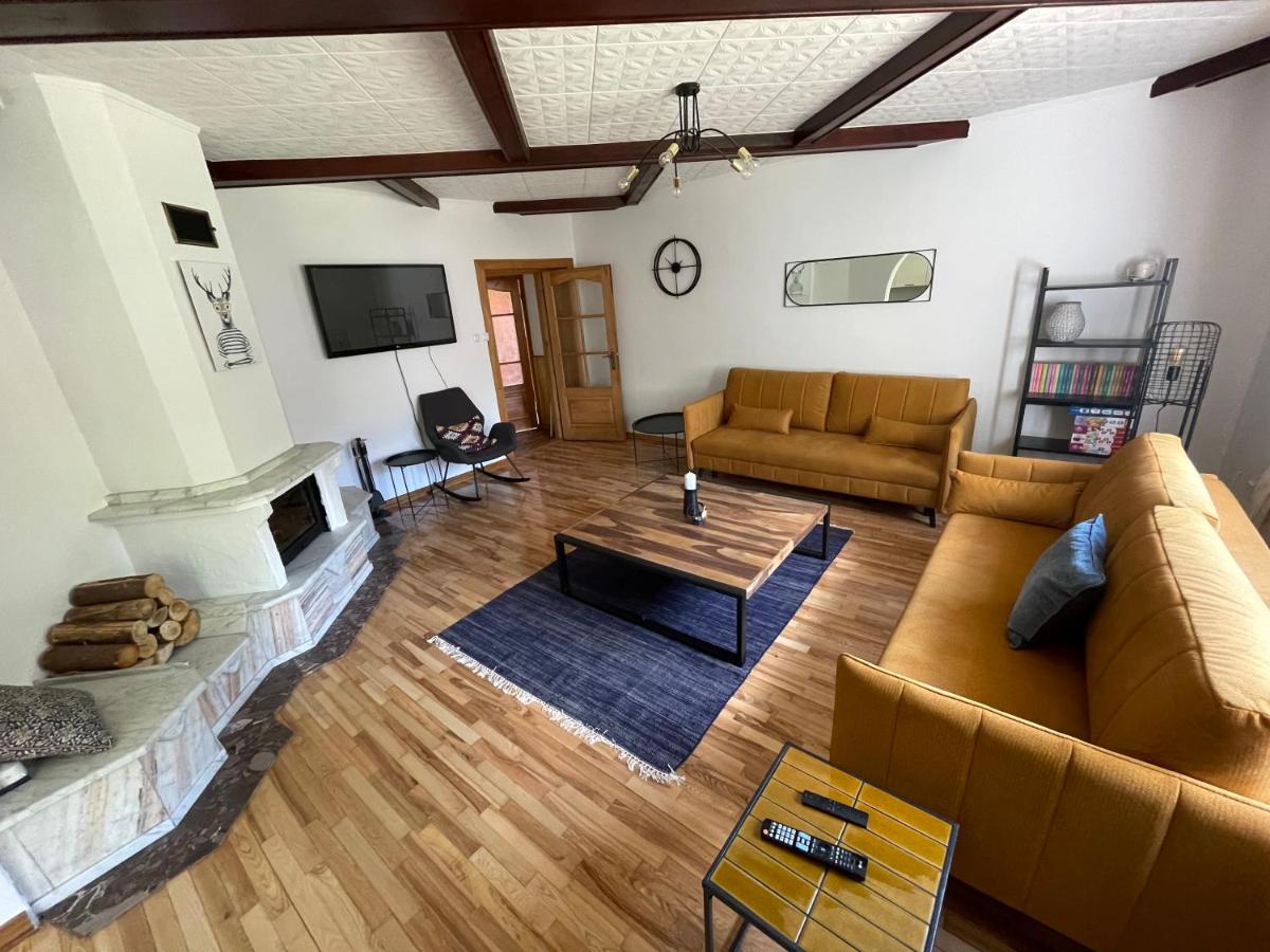 Zarzecze 27A - Housity