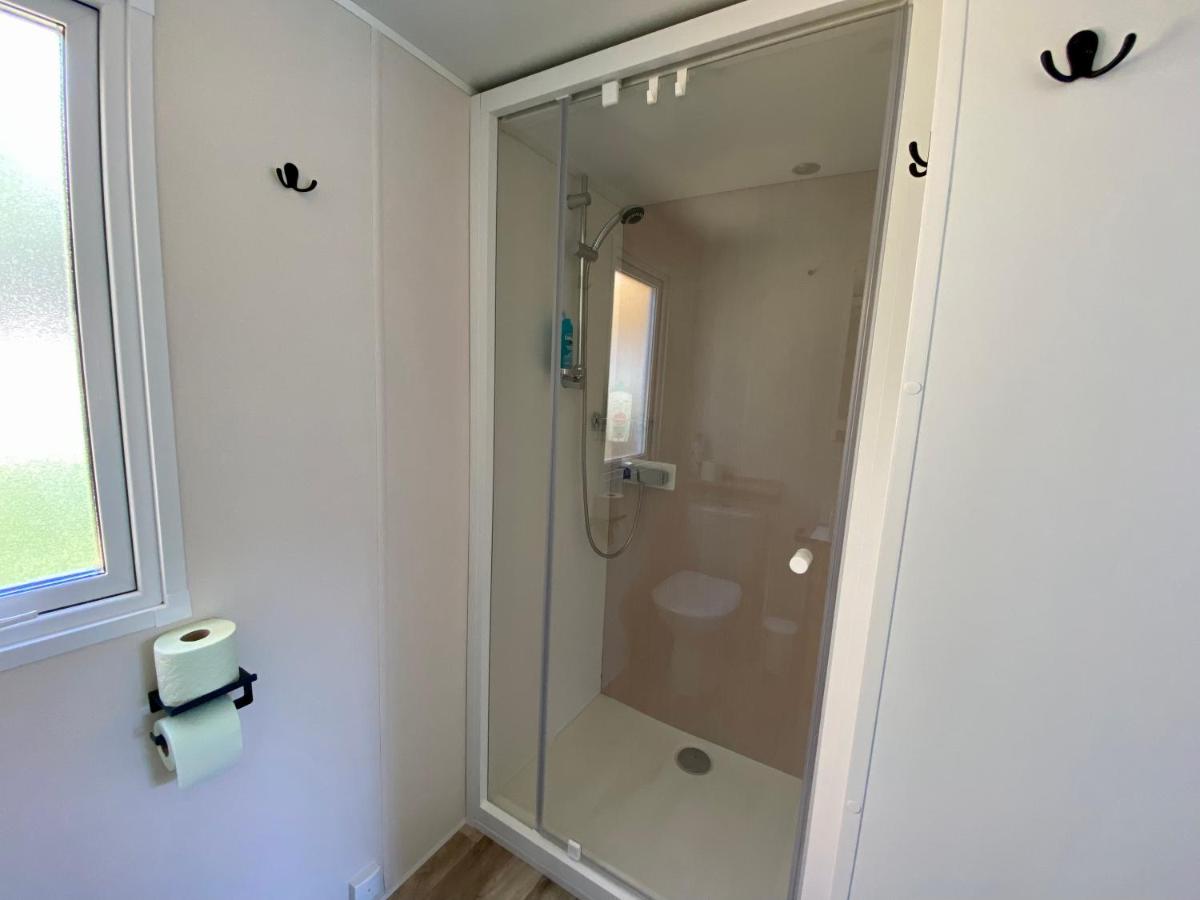 NEW Jungle Lake - Clim - WIFI - Draps & serviettes - BBQ - 10' des plages - Housity