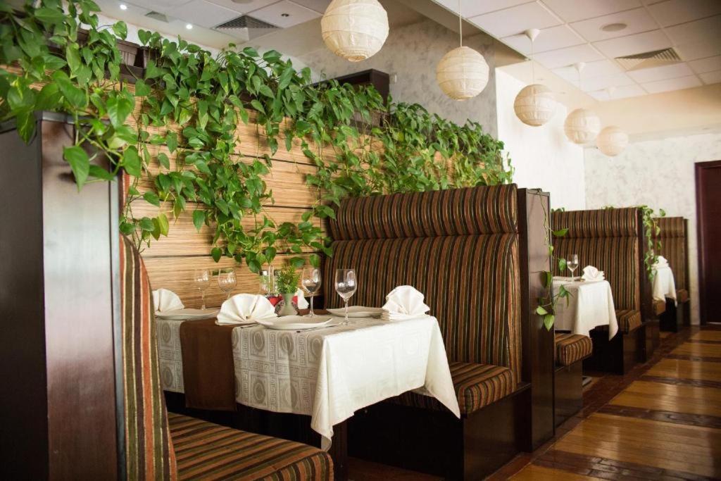 Family Hotel Shipkovo - Housity