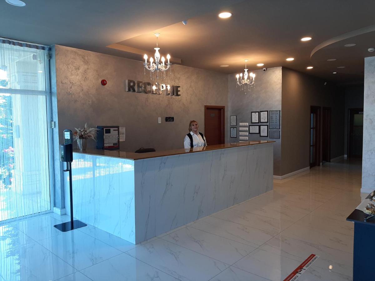 Hotel Florida Mamaia - Housity
