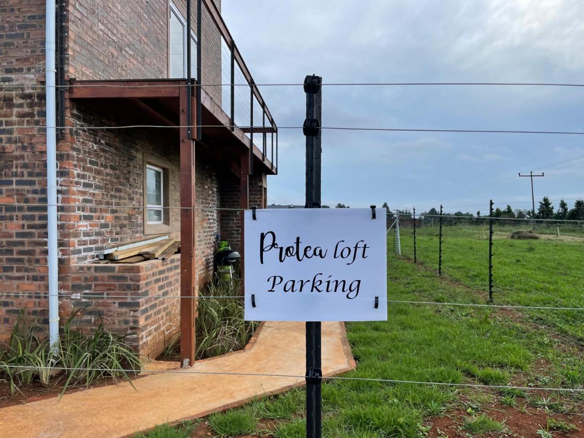 Protea Loft - Romantic stay - No Load shedding - Housity