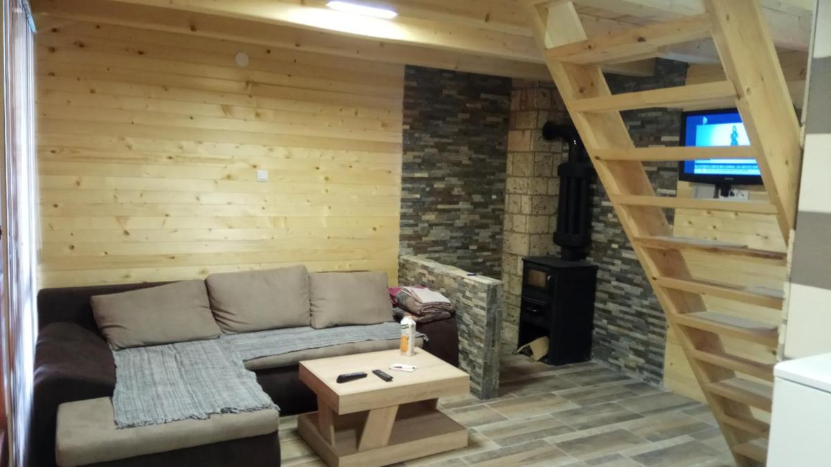 Zaovinski Raj2 Tara - Housity