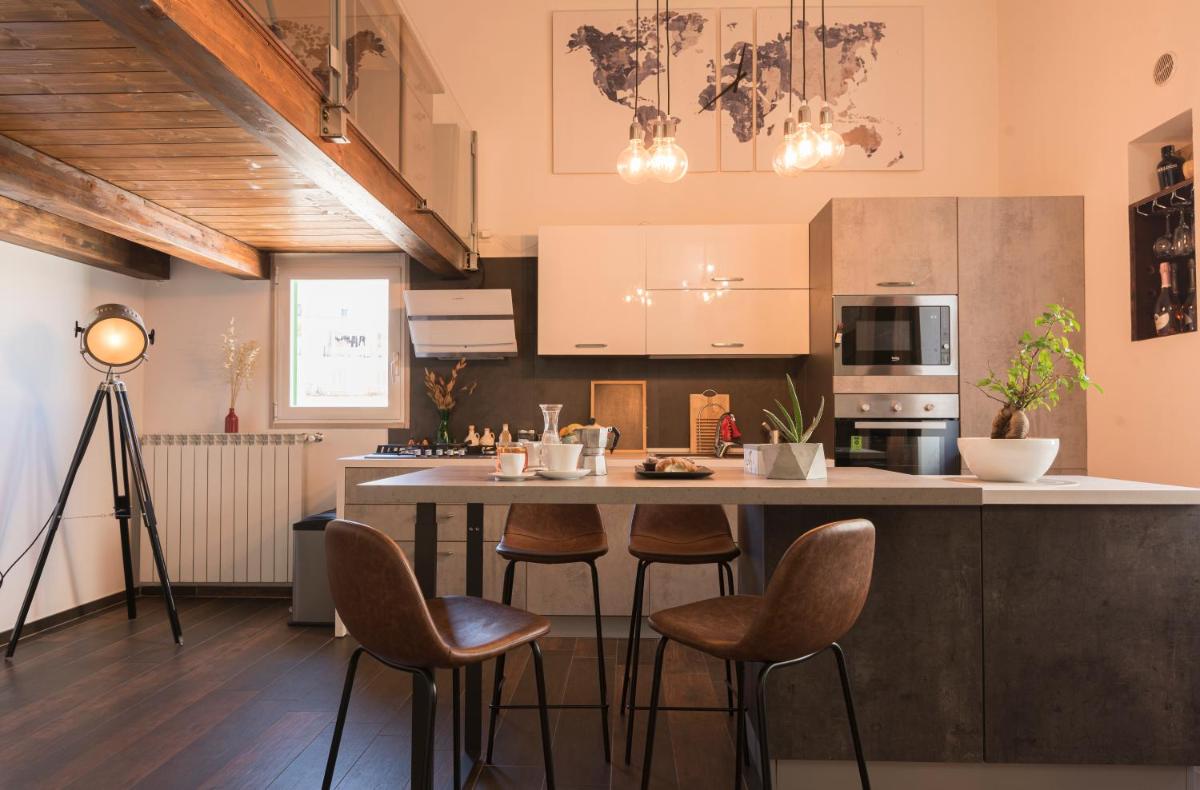 SUITE 39 - Housity
