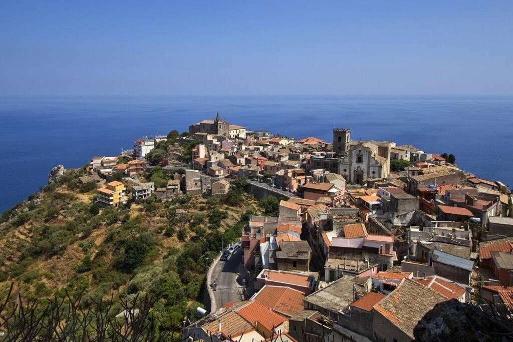 Yoel's house - Housity