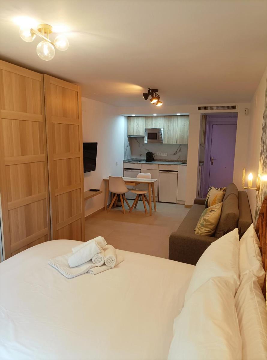 Joan Miró Luxury Torremolinos - Housity