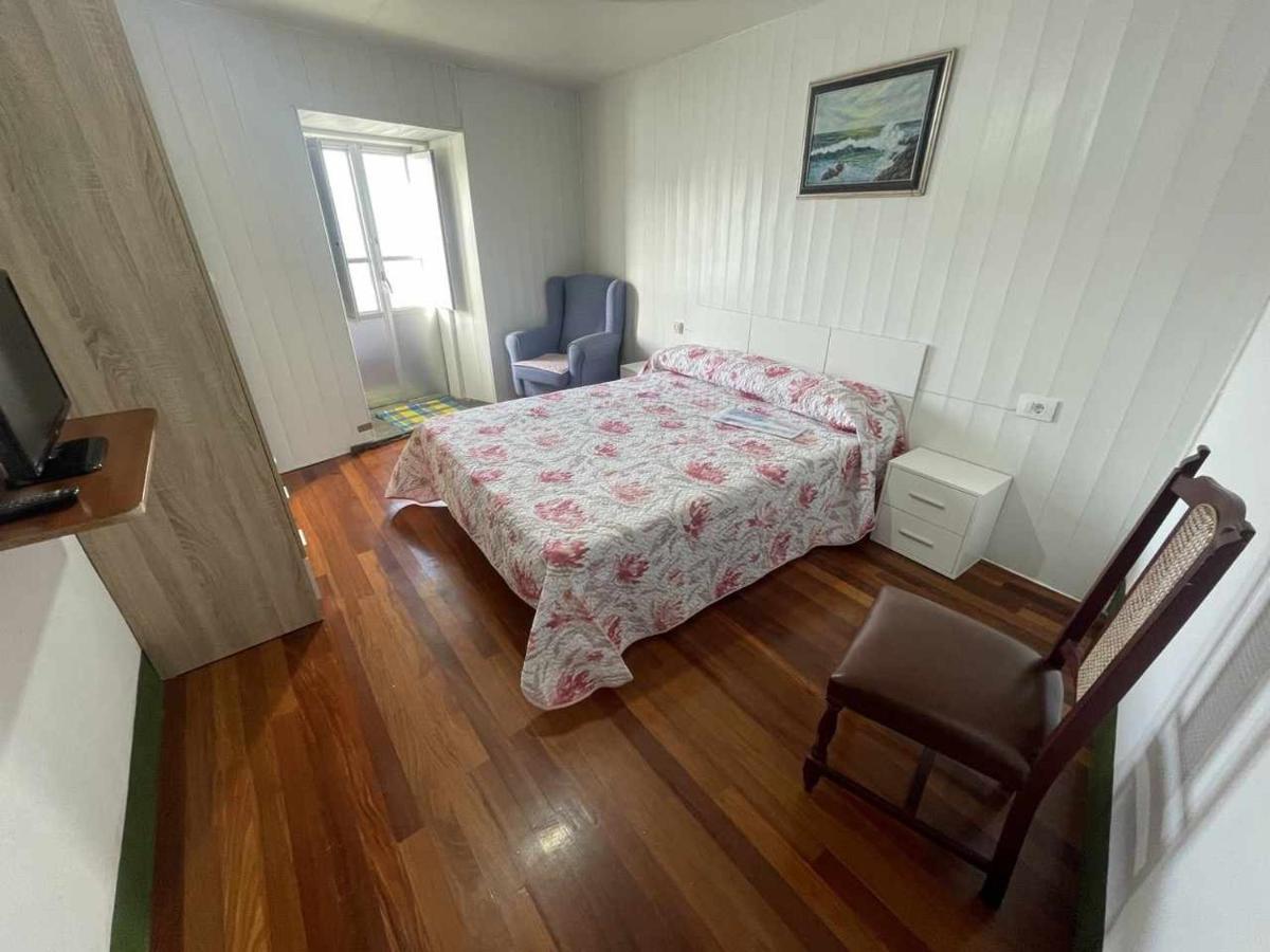 Grupo Gontad Casa Baixo da Capilla Corme - Housity