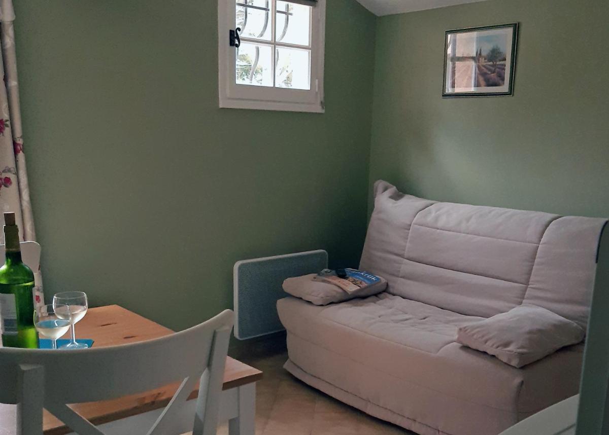 Etoilevacances gites Tournesol en Olive - Housity