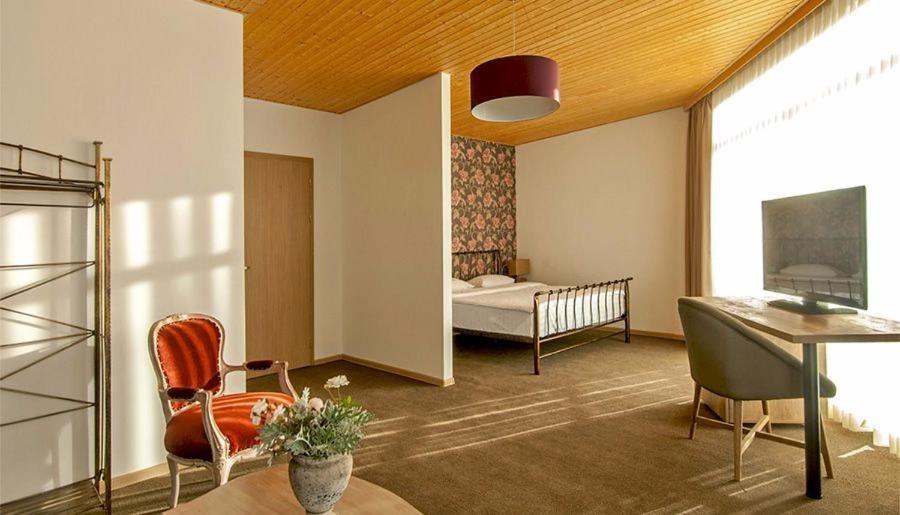 Vardzia Resort - Housity