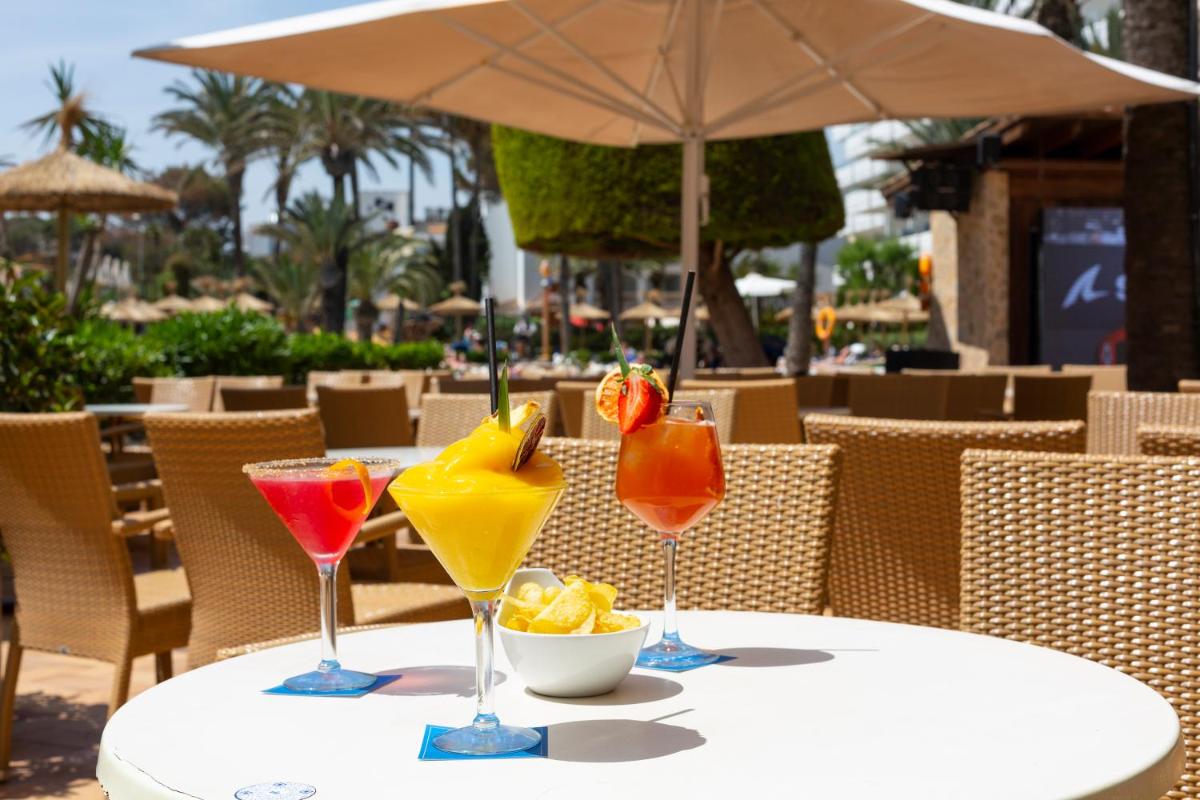 Bebidas en Marins Playa