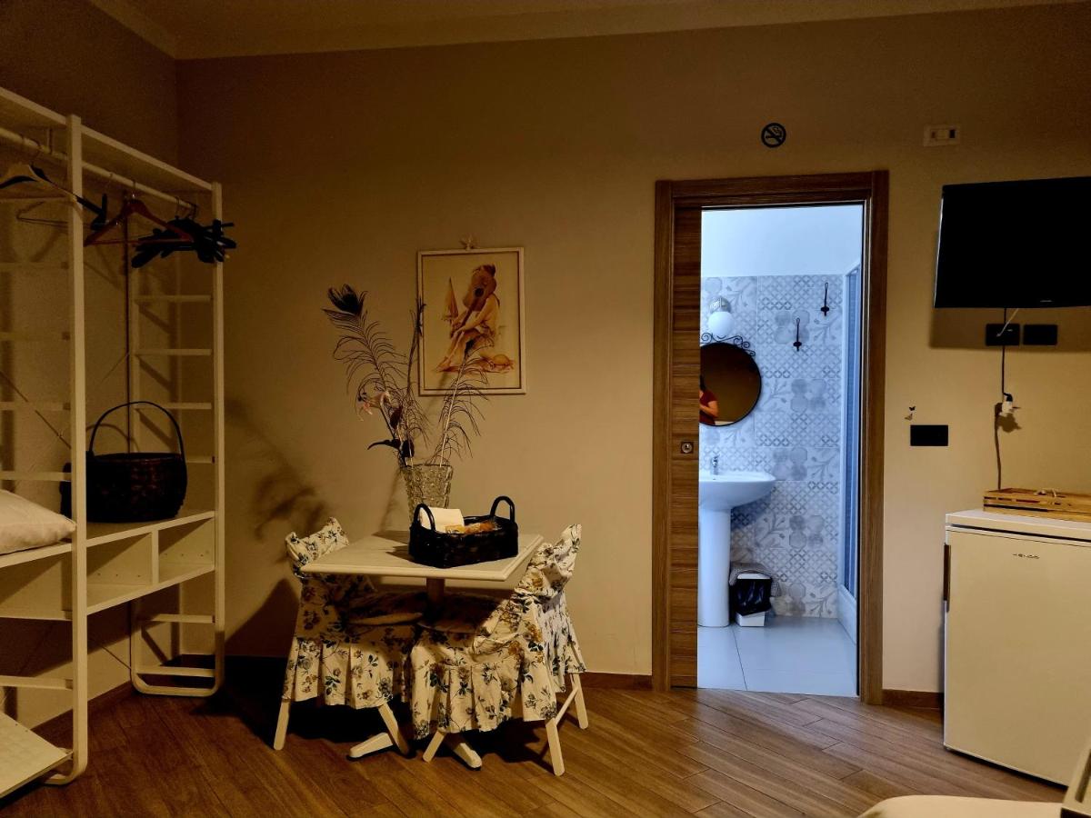 b&b Tre Passi Dalla Torre - Housity