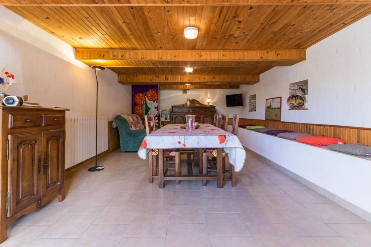 Gîte d'Haute-Cour - Housity