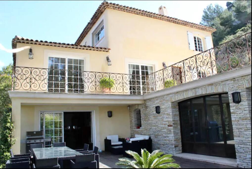Luxueuse bastide provençale de 350 M2 - Housity