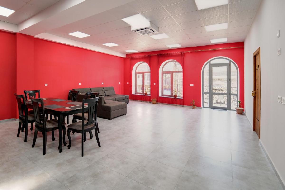 Hotel SESIL - Housity