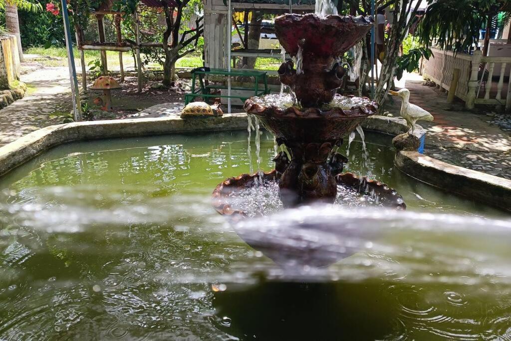 Casa de campo llena de vida con Jacuzzi - Housity