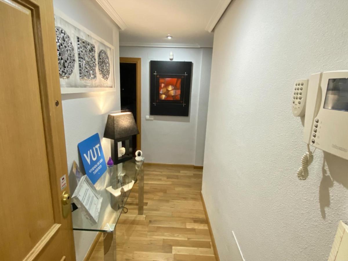 Aires de Toledo-Parque Warner y Madrid en familia - Housity