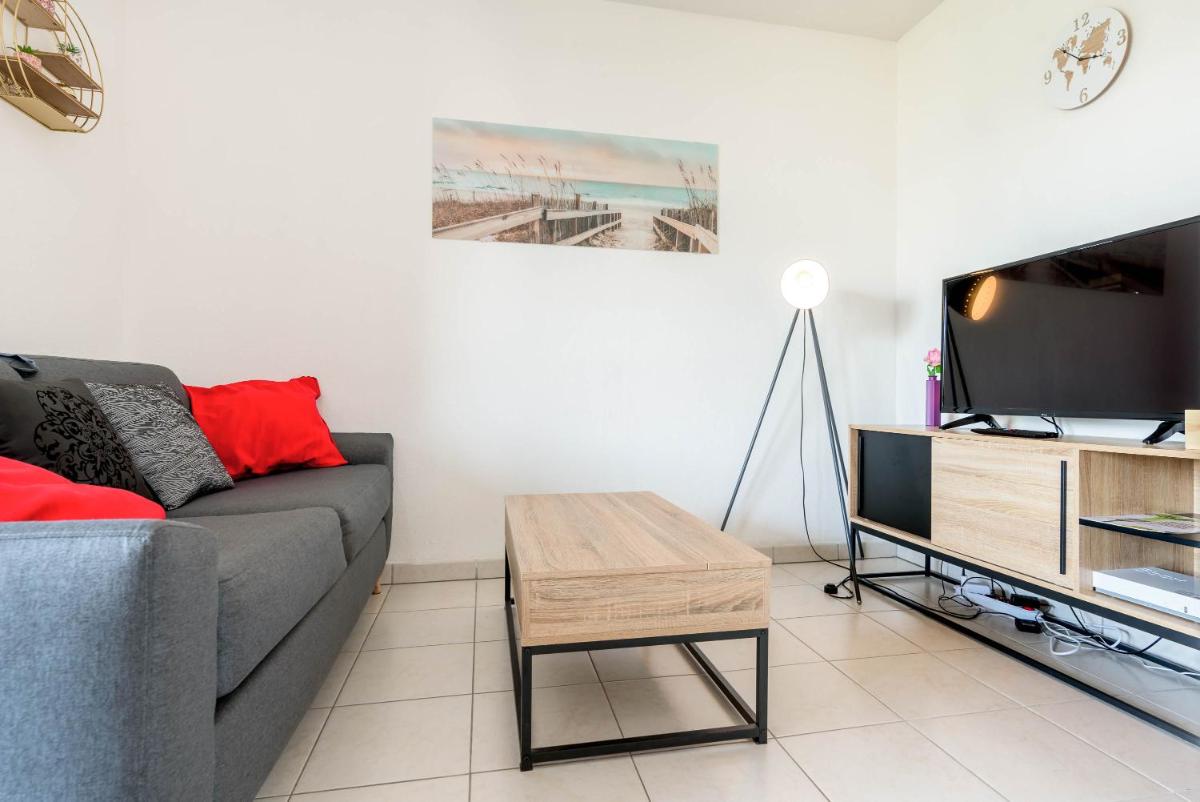 La loge du Minotaure, parking et bureaux - Housity