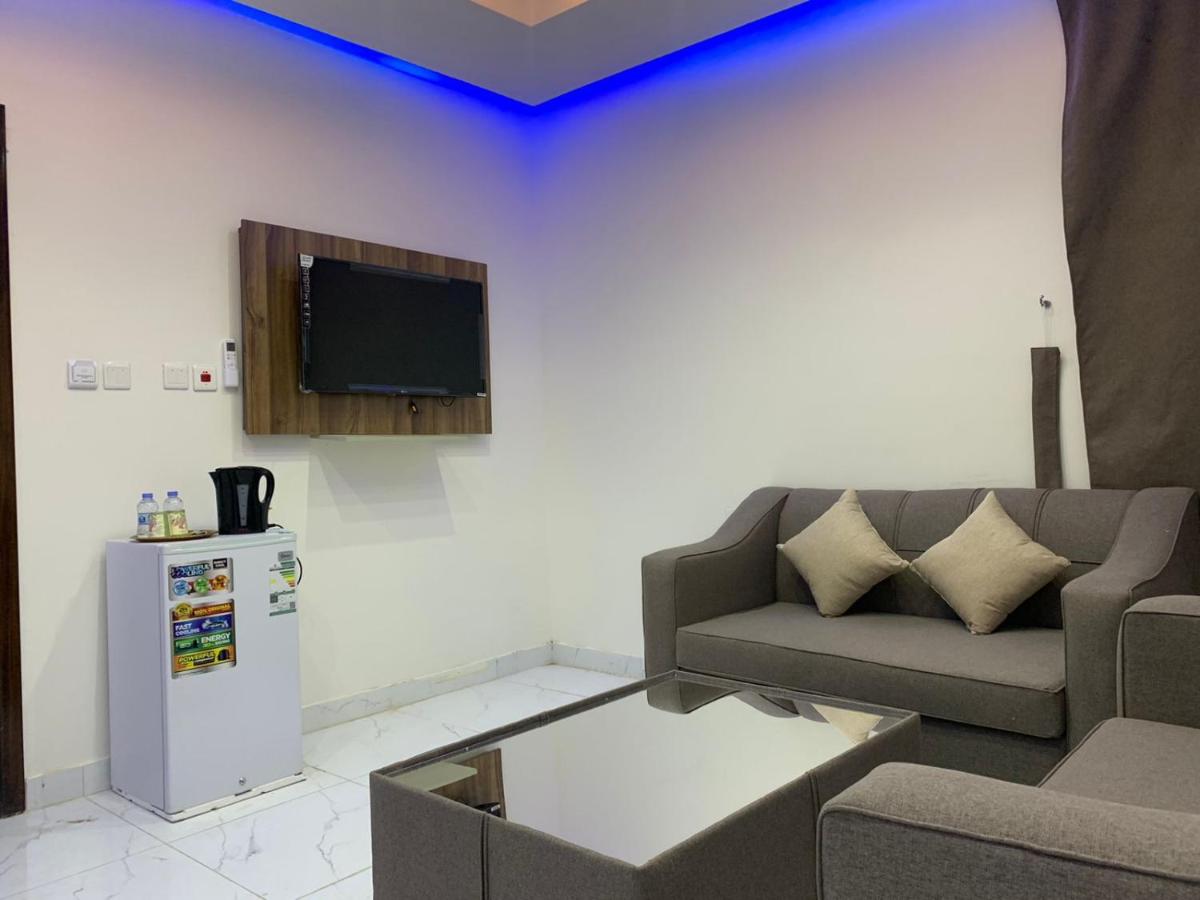 أجنحة عبدالعزيز للوحدات السكنية - Housity