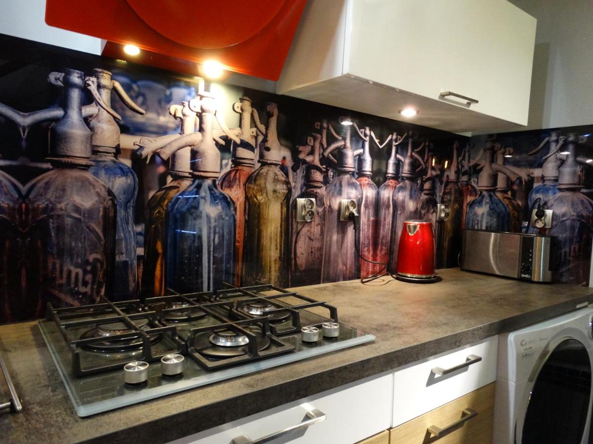 PETITE MAISON DE CAMPAGNE EN CENTRE VILLE - Housity