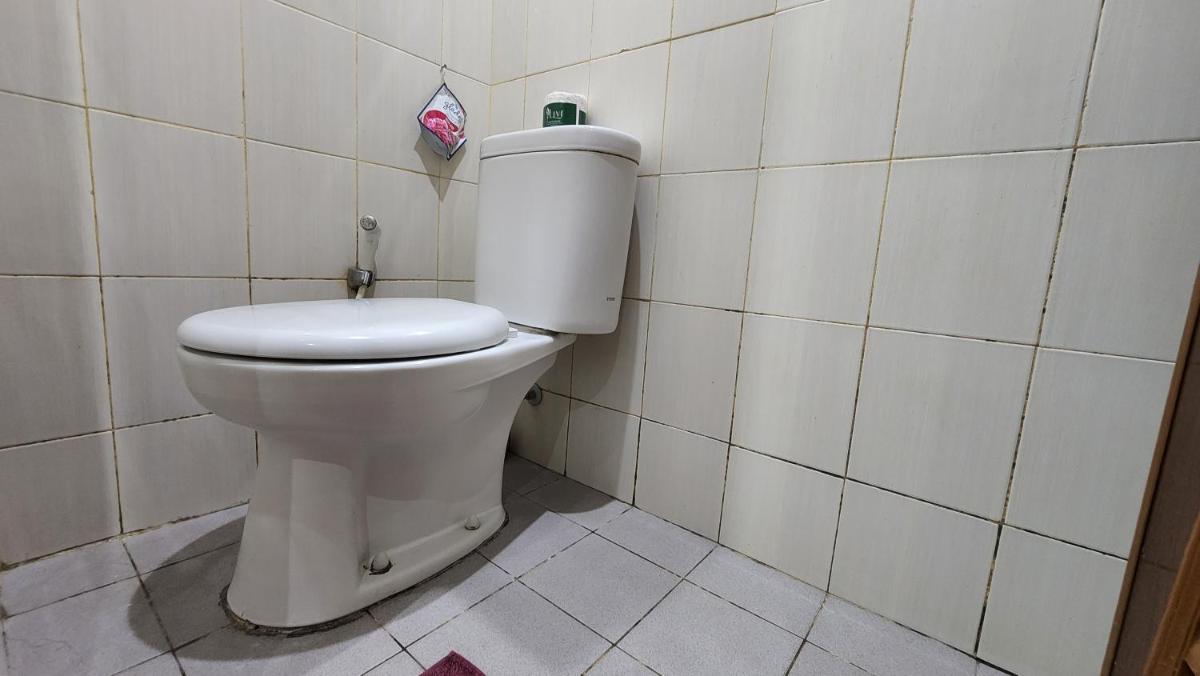 Studio5 at LRT Cikunir 1 next to Ibis Styles Jatibening -Min Stay 3 nights- - Housity