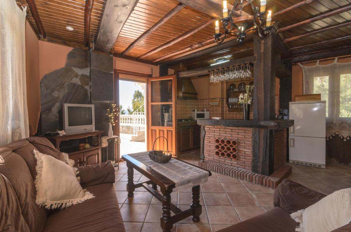 Lanjarón Rural Apartamentos - Hizvo