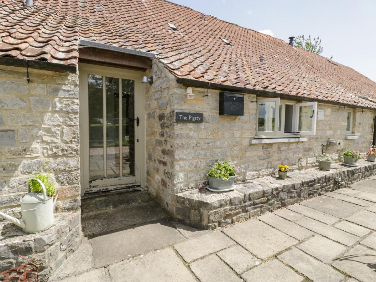 The Pigsty - Housity