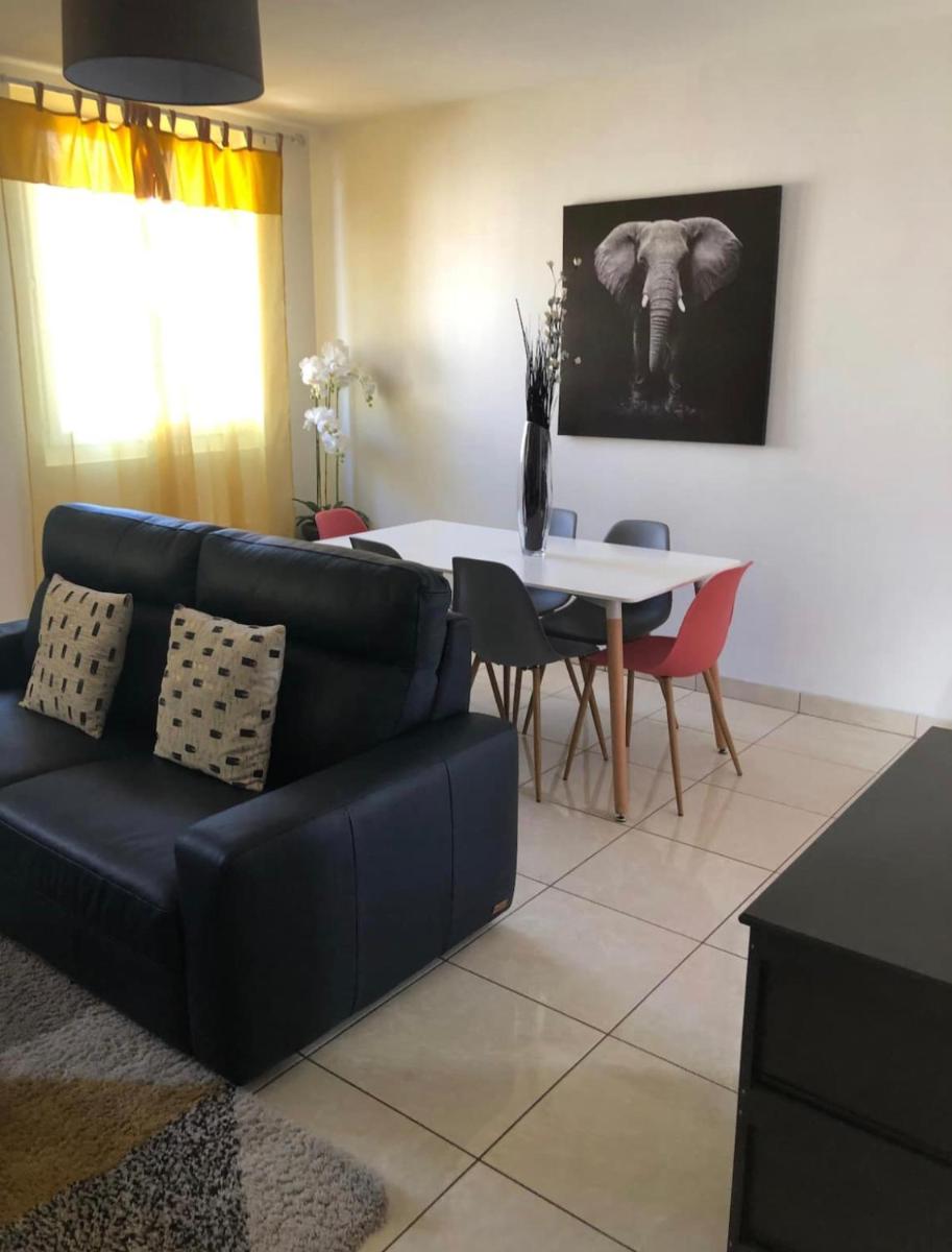 Grand logement à 300 mètres de la gare - Housity