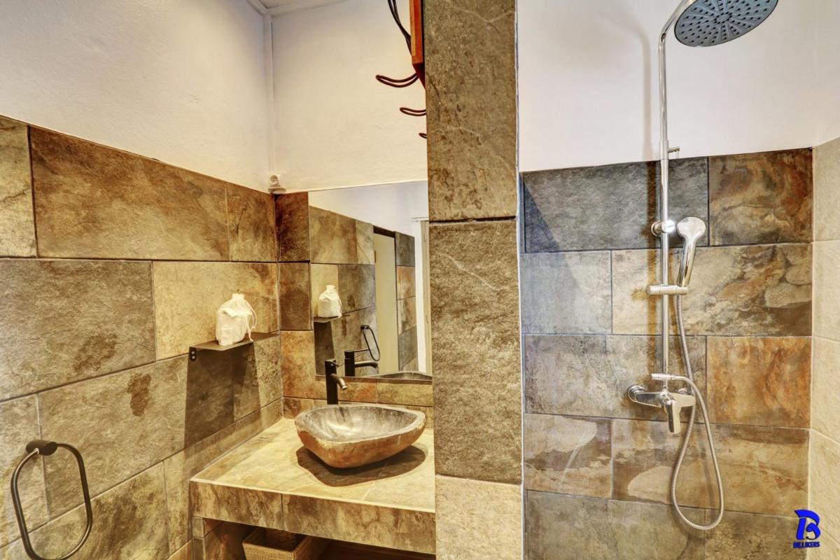 L'atelier du Clocher 2 chambre proche du centre ville de saint Denis - Housity