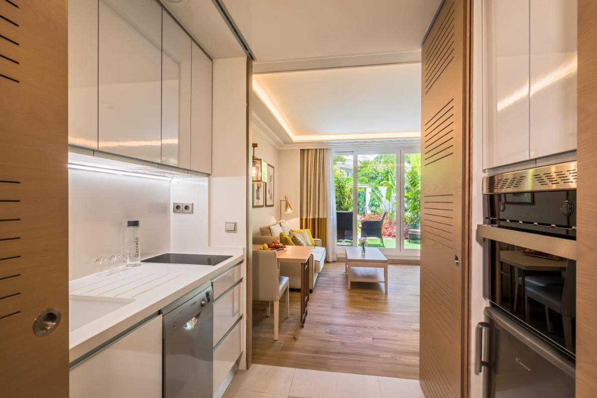 Una cocina o zona de cocina en Barceló la Nucía Hills