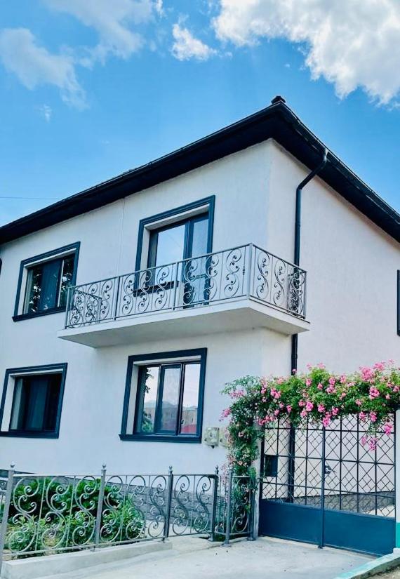 Vila Danubius - Housity