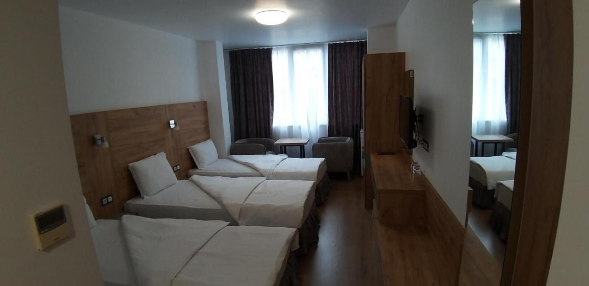 хотел ВИЗИЯ - Housity