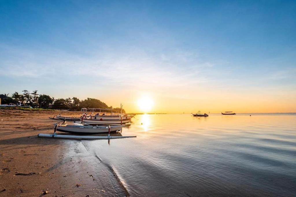 50% OFF CINTA VILLA, a luxury villa in sanur - Housity