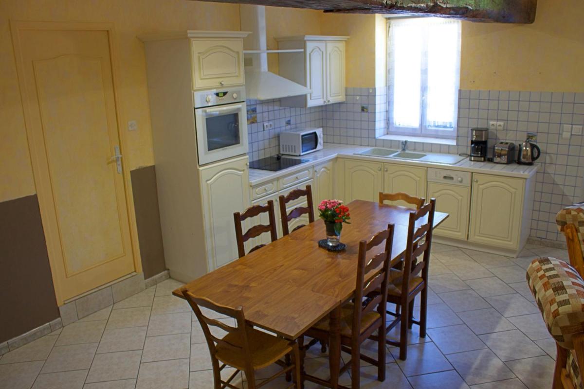 Écolo gîte et SPA familial de l'impasse - Housity