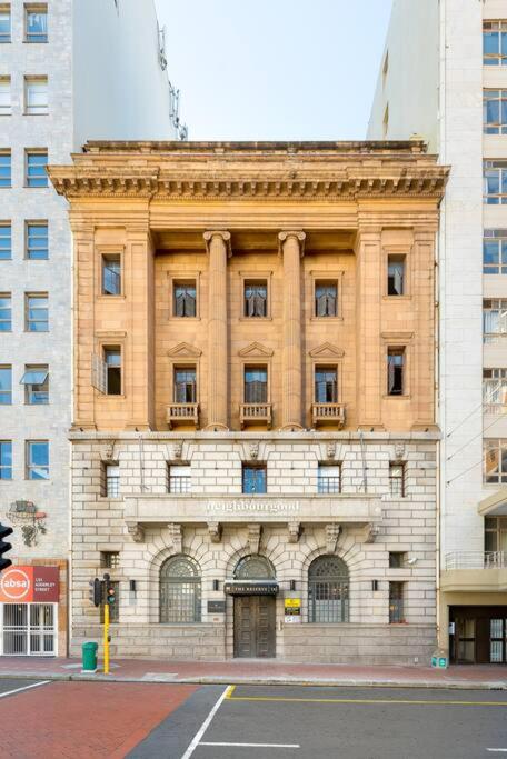 Luxury Apartment in the heart of the CBD @ The Reserve - Housity