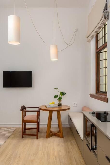 Luxury Apartment in the heart of the CBD @ The Reserve - Housity
