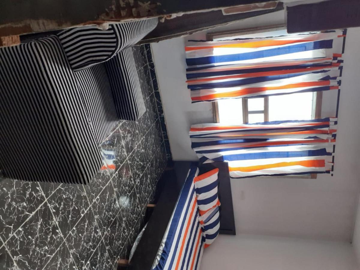 Impeccable 3-Bed Apartment Located in Lagos - Housity