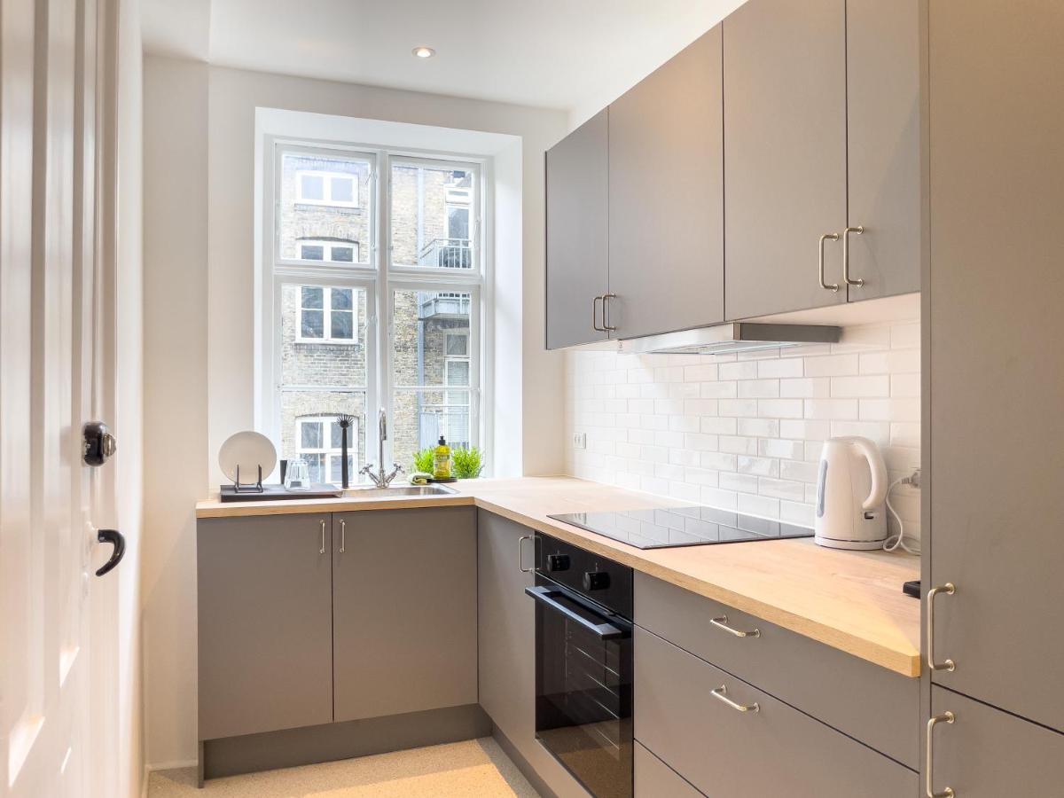 Stylish classic Danish design apartment - Hizvo