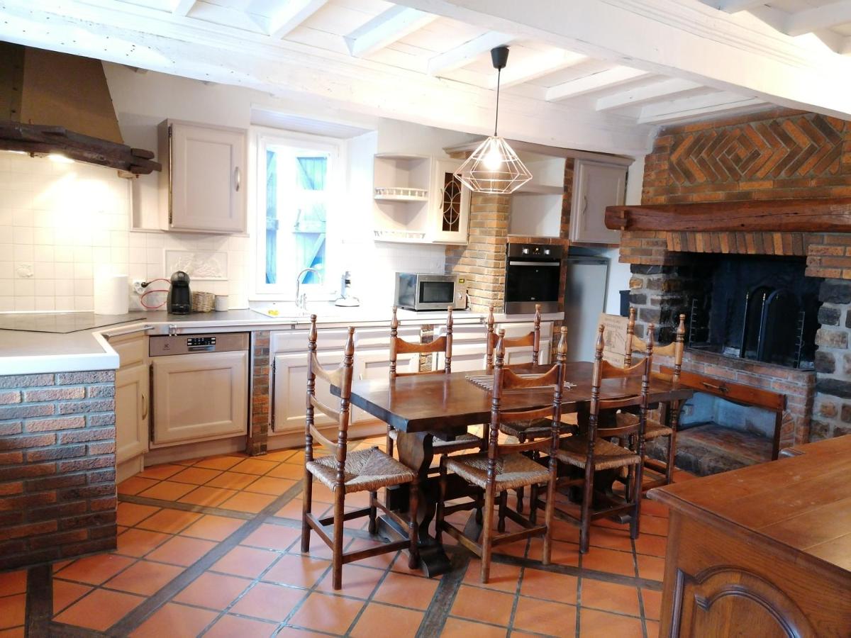 La fermette aux volets bleus - Housity