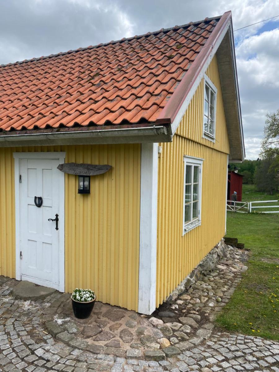 Idylliskt gårdsboende - Housity
